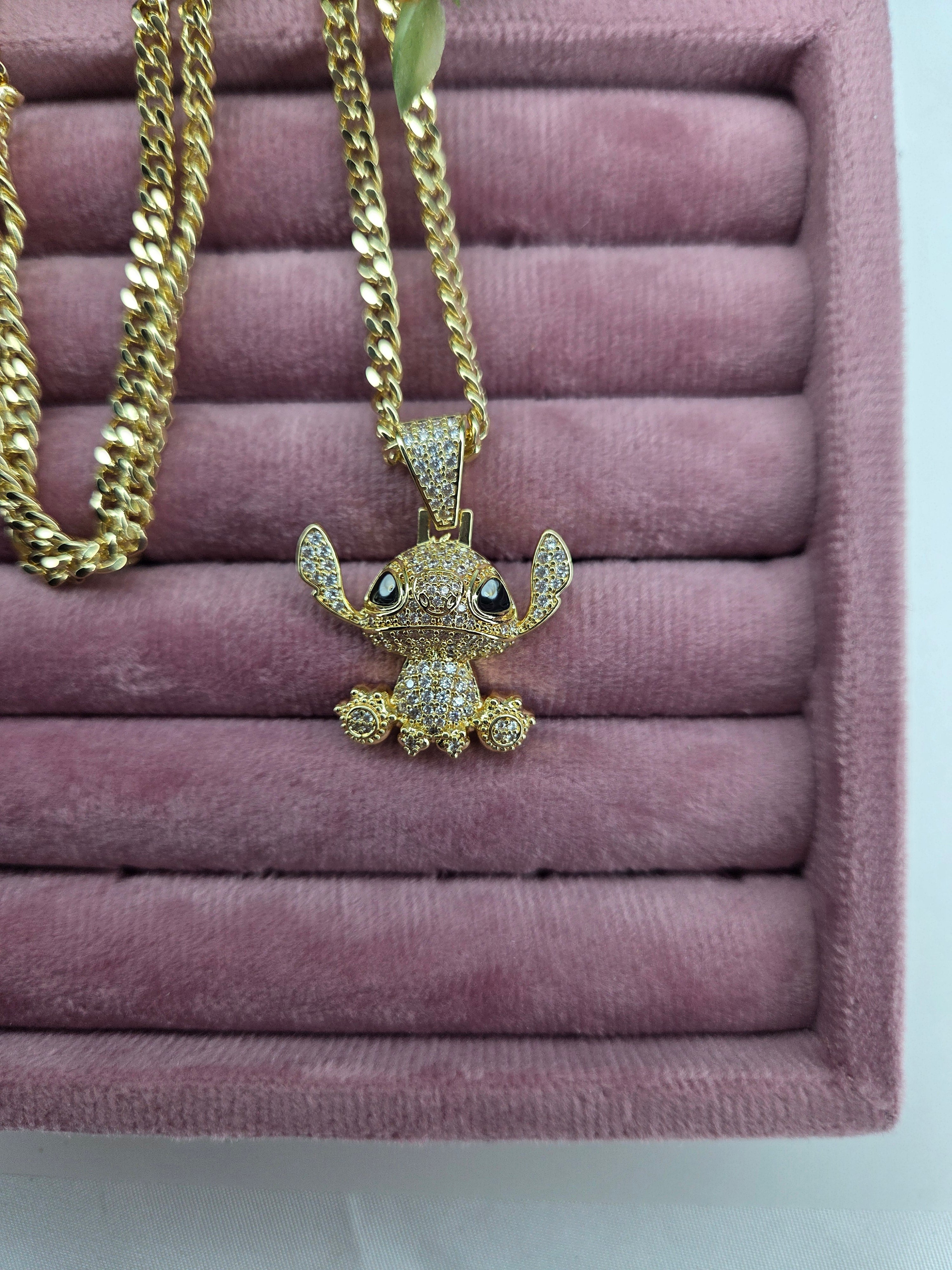 Stitch Necklace 18k Gold-Filled